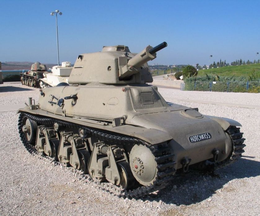 Hotchkiss H35 tank
