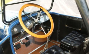 1917 Abbott-Detroit Model 6-44 Roadster