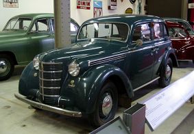 1947 Moskvitch 400 - Crossley