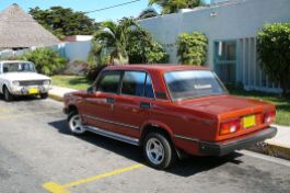 Classic cars in Cuba, Streets of Havana d